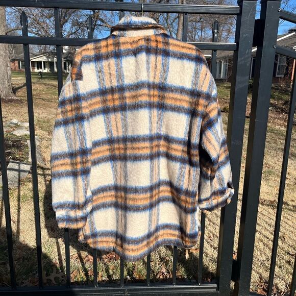 English Factory Plaid Shacket NWT - Picture 5 of 12
